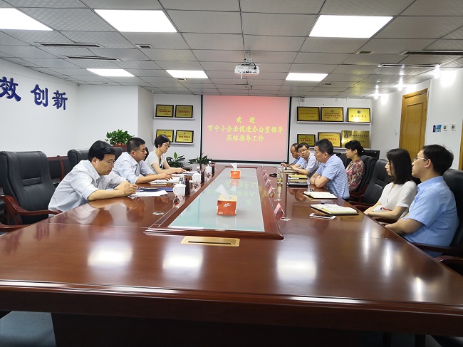 03座谈会.jpg 03座谈会.jpg