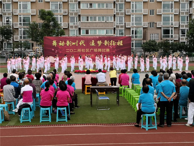广场舞2.png